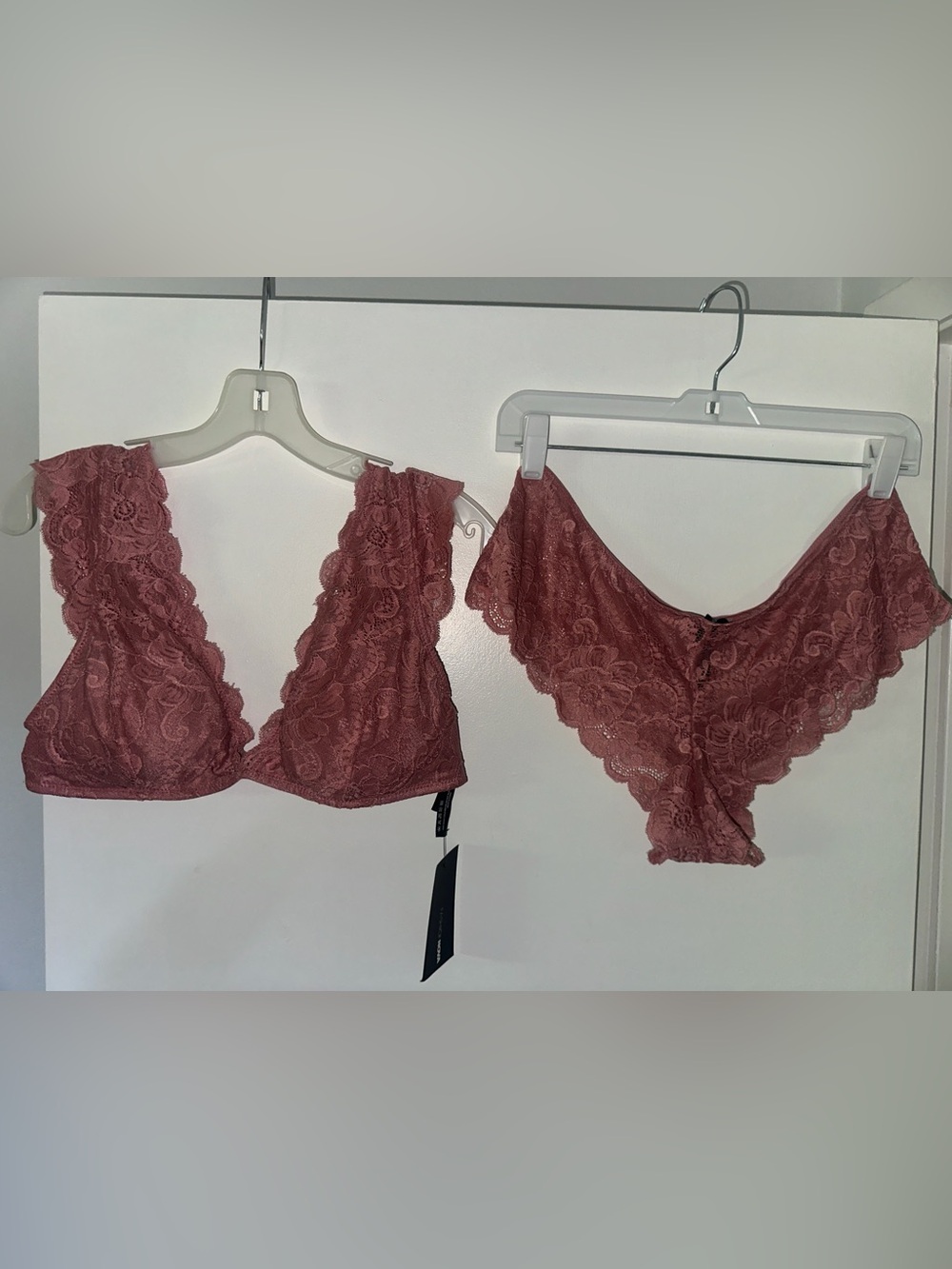 Fashion Nova Rose Dusty Lace Bralette & Panty Set